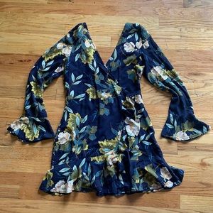 Flower long sleeve dress w/ sash